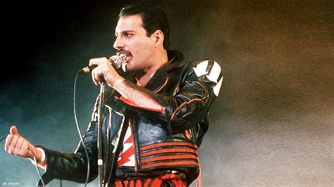 was freddie mercury bisexual|Remembering Freddie Mercury’s Bisexuality on his Birthday